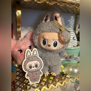 NWOT POPMART Exciting Macaroon Labubu- Sesame Bean